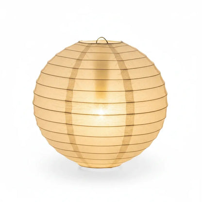 Close-up single LED light with lantern